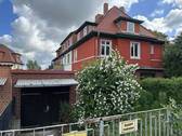 Hausansicht/Garage - 
