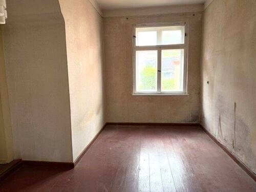 Zimmer EG - Einfamilienhaus mit 165,00 m&sup2; in Güstrow zum Kaufen