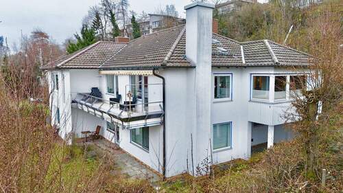 Vorder-Seitenansicht (mit Anbau) - 