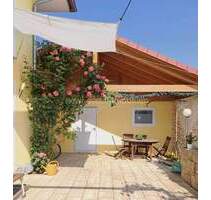 Schmuckstück nahe Regensburg: sehr gepflegtes EFH mit Keller, Garten, Doppelgarage und viele Extras! - Barbing