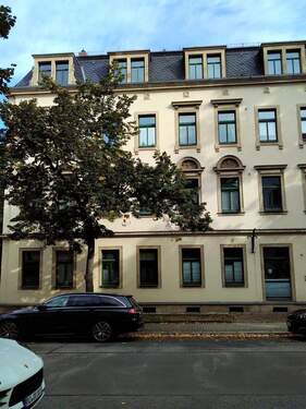 Ansicht Straßenseite.jpg - Kleine,helle 2 Zimmer-Wohnung Maxim-Gorki-Straße in Pieschen