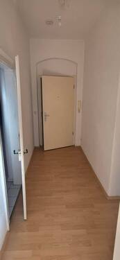 Flur .jpg - Etagenwohnung mit 55,00 m&sup2; in Dresden zur Miete