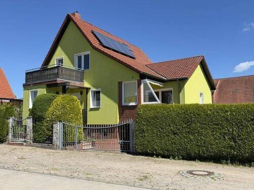 Hausansicht - Einfamilienhaus in Dettmannsdorf -H1-