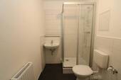 Bad mit Dusche - XXL 4-Raum-Wohnung mit Wanne, Dusche u. 2 Balkonen!!!!