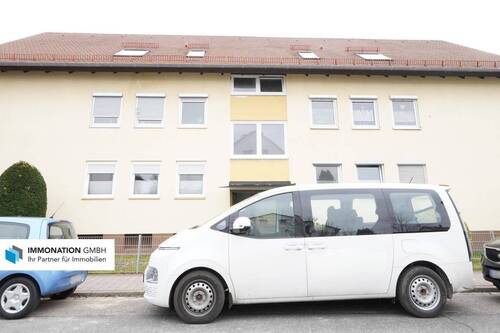 Hausansicht - RESERVIERT! IMMONATION! 3-Zimmer Wohnung in Feucht