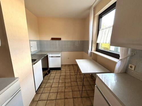 Küche - 5 Zimmer Reihenendhaus in Heusenstamm