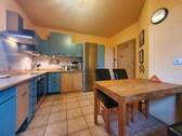 Küche mit Essplatz - 