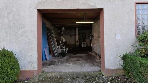 Garage 1 - Einfamilienhaus mit 240,00 m&sup2; in Bad Wünnenberg zum Kaufen