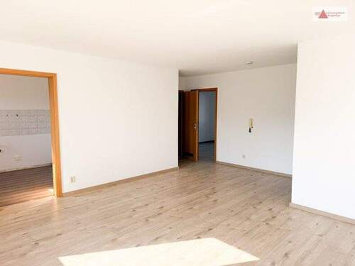 Wohnzimmer (2) - 3 Zimmer Etagenwohnung zur Miete in Annaberg-Buchholz