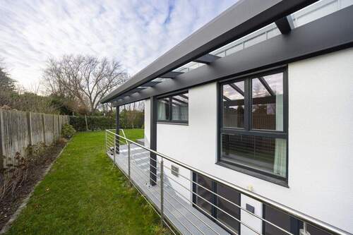 überdachter Kellerabgang - 