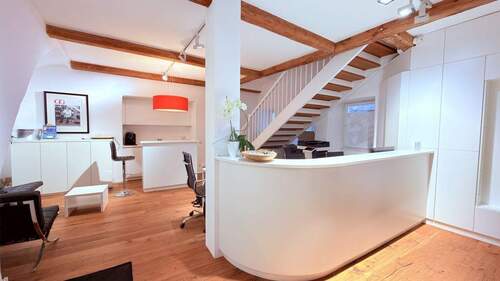 Ladenlokal I - 6 Zimmer Mehrfamilienhaus, Wohnhaus in Mühldorf a.Inn