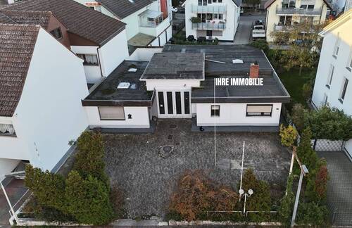 Bungalow - Gestalten Sie Ihr Traumhaus - Bungalow auf großzügigem Grundstück mit Entwicklungspotenzial!