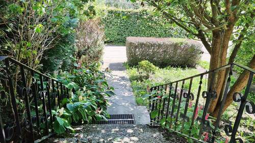 Vorgarten - 5 Zimmer Reihenhaus in Berlin