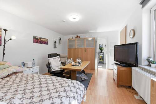 Gästebungalow Wohn-/Schlafzimmer - 