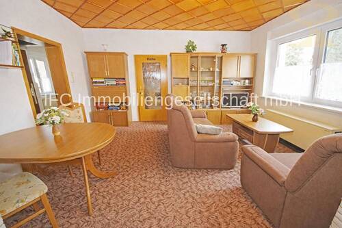 Wohnzimmer im EG - 