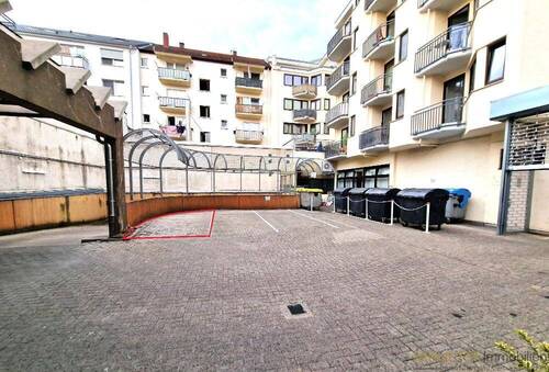 Kfz-Stellplatz - 