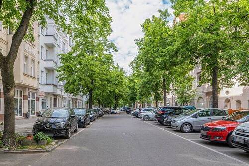 Straßenansicht - 