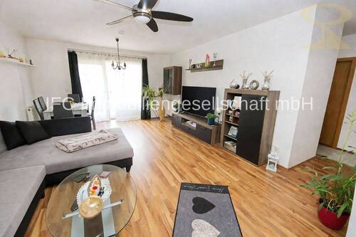 Wohnzimmer im 1. OG - 