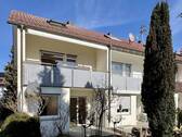 Außenansicht - Solides Reihenendhaus mit Garten, Balkon & Carport