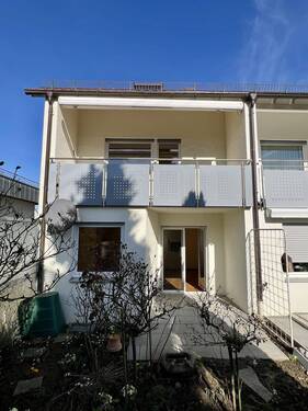 Außenansicht - 5 Zimmer Reihenendhaus zum Kaufen in Fellbach