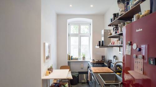 Kueche-2.jpg - Etagenwohnung mit 64,20 m&sup2; in Berlin zum Kaufen