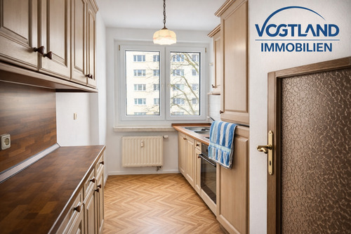 Küche - Schöne 2-Raum-Wohnung mit Einbauküche in zentraler Lage