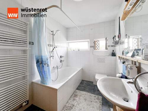 Badezimmer Erdgeschoss - 