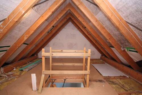 Spitzboden ausbaubar - 