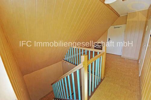 Flur- / Treppenbereich im DG - 