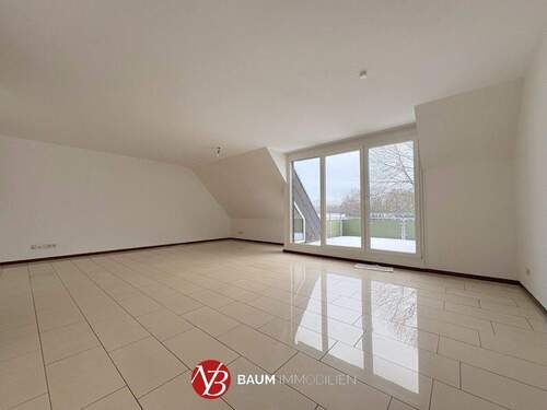 Wohn-/Essbereich - Stilvolle 2-Zimmer-Wohnung mit Balkon und guter Raumaufteilung