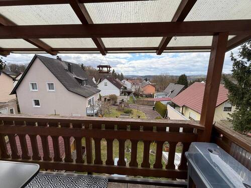 Aussicht - 6 Zimmer Mehrfamilienhaus, Wohnhaus in Schwandorf
