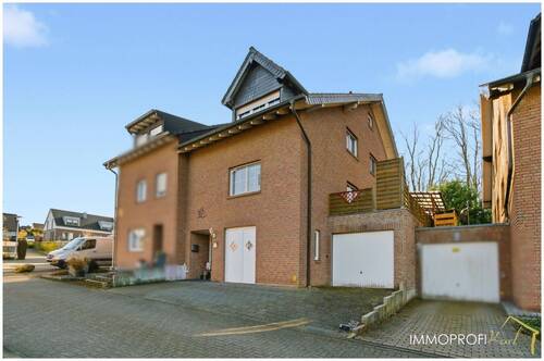 1. Gebäudeansicht.jpg - Immoprofi Karl - Raumwunder - Doppelhaushäflte in Wassenberg