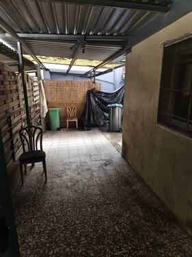 EG. freie Fläche, Terrasse, Hof - 