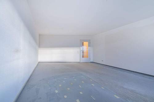 Wohnzimmer - 2 Zimmer Etagenwohnung in Waldshut-Tiengen