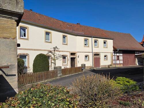 Hauszugang - 9 Zimmer Bauernhaus, Landhaus in Untermerzbach