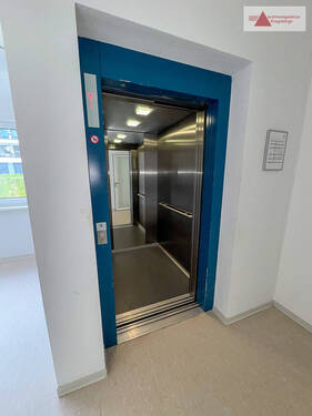 Fahrstuhl - 