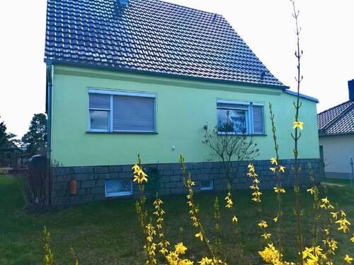 Ansicht - 4 Zimmer Einfamilienhaus in Bernsdorf