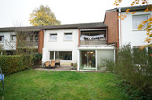 Hausansicht hinten - 6 Zimmer Mehrfamilienhaus, Wohnhaus in Bremen