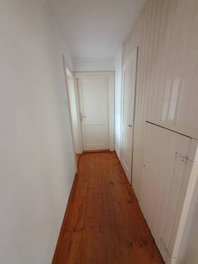 Haus DG Flur - 