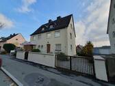 Ansicht Garten - 1 Zimmer Mehrfamilienhaus, Wohnhaus zum Kaufen in Münchberg
