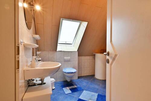 Gäste-Bad/Heizung - 