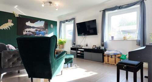 Wohnzimmer - 5 Zimmer Einfamilienhaus zum Kaufen in Wietze