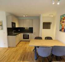 ** Feldrandlage** Vollmöblierte 2-Zimmer-Wohnung mit Einbauküche und Abstellraum - Darmstadt / Arheilgen