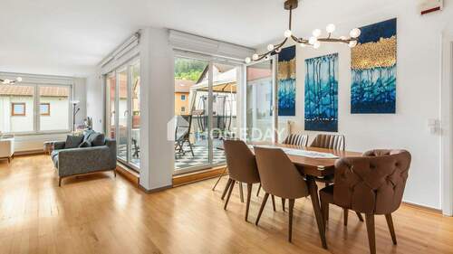 Esszimmer 1 - 5 Zimmer Etagenwohnung zum Kaufen in Erlabrunn