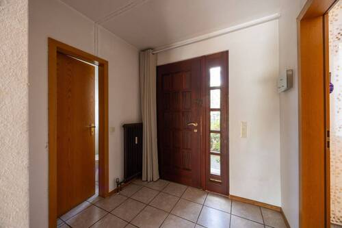 Eingangsbereich - Reihenmittelhaus mit 148,90 m&sup2; in Duisburg zum Kaufen
