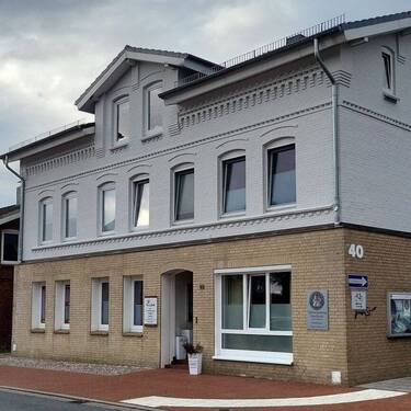 Außenansicht - Wohn- und Geschäftshaus - top saniert in absoluter zentraler Lage