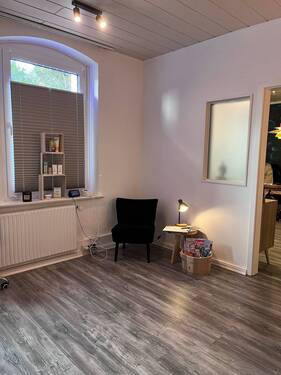 Nina´s Nagelstudio - Gewerbeeinheit 1 - 