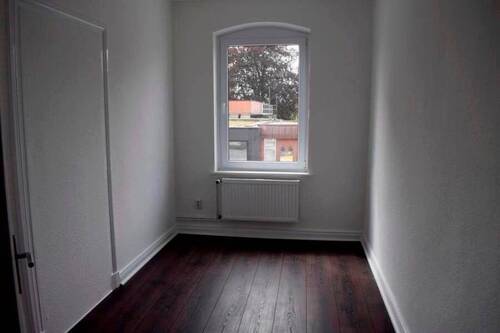 Gästezimmer oder Büro Wohnung OG rechts - 