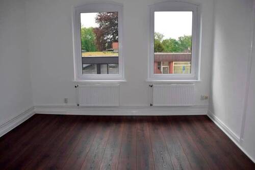 Wohnzimmer Wohnung OG rechts - 