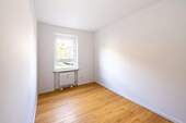 Weiteres Schlafzimmer. - 